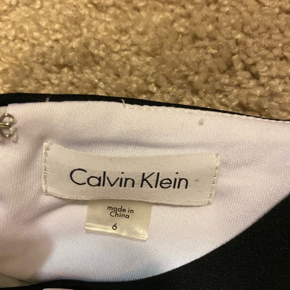 Calvin Klein bodycon dress - Picture 2 of 2